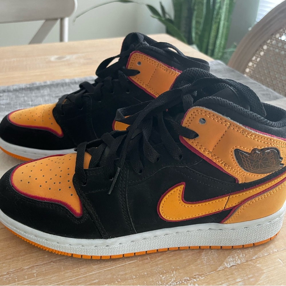 Jordan Kids Sneakers Black and Orange